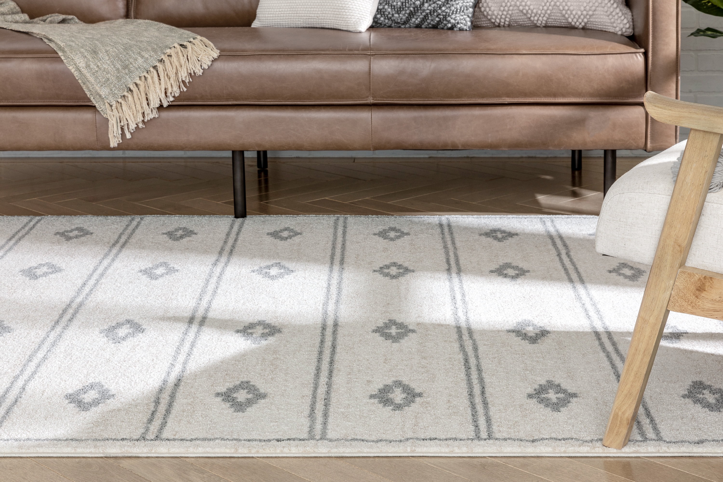 Well Woven Serenity Parallel Tribal Diamond Pattern Ivory Gray 5'3" x 7'3" Area Rug