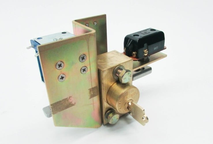 New Kirk Key Interlock S01210102 Interlock Switch