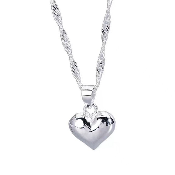 APIPEE Women's Heart Pendant Rope Chain Necklace for Everyday Wear 20 Inches with Gift Box