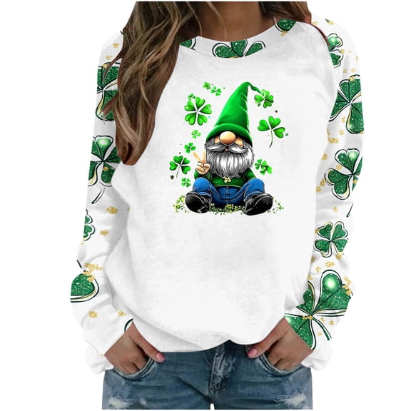 St. Patricks Day Shirts for Women Long Sleeve Crewneck Sweatshirt Irish Gnome with Shamrock Print Tops Cute Graphic Pullover