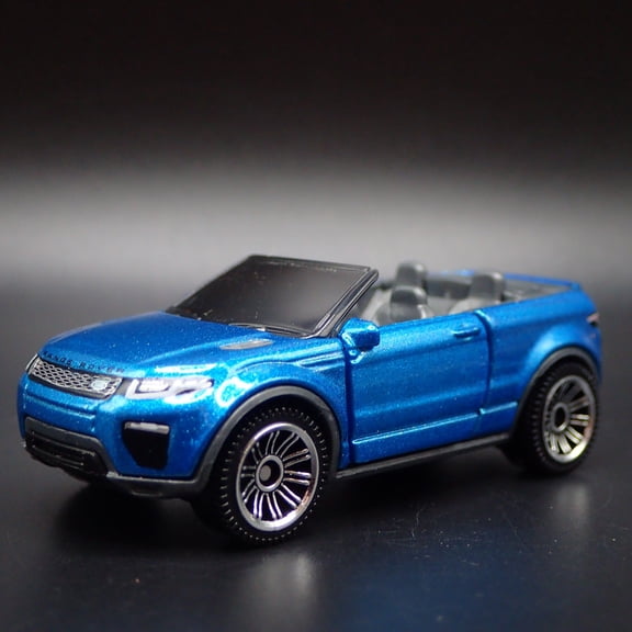Open Box 2017-2018 RANGE ROVER EVOQUE CONVERIBLE 1:64 SCALE DIORAMA DIECAST MODEL CAR