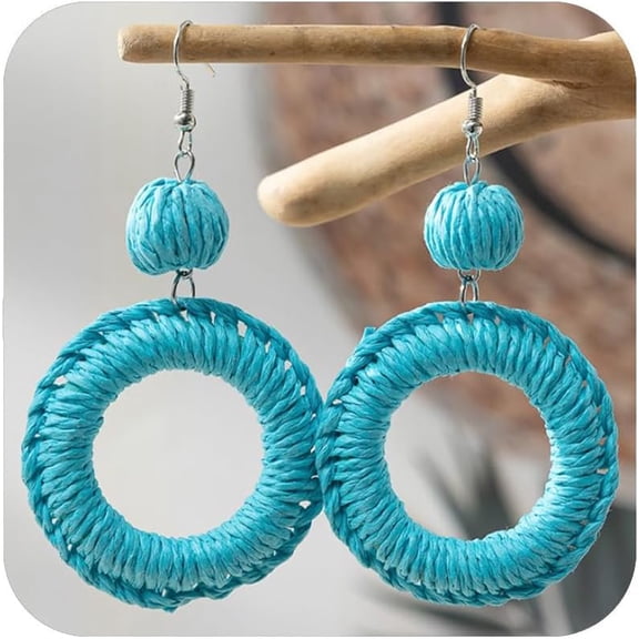 Raffia Earrings Beach Earrings for women, Boho Raffia Ball Dangle Earrings Statement Raffia Round Drop Earrings Straw Earrings Tropical Earrings for Summer Beach Vacation