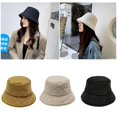 thumbnail image 2 of Sombrero de cubo para mujer, sombrero de pescador con entramado de diamantes, sombrero cálido con parte superior plana a la moda oso de fresa  Hogar, 2 of 4