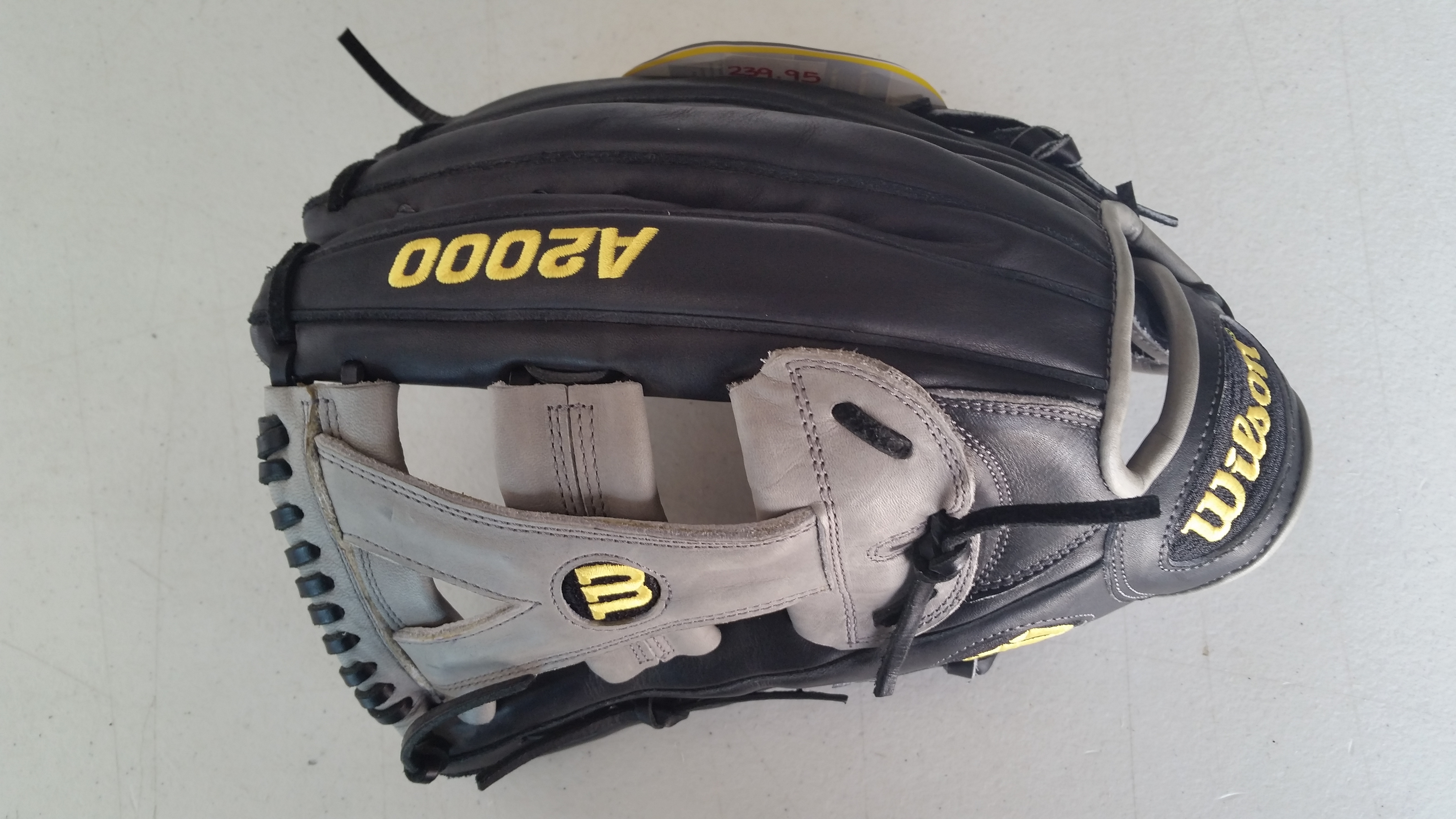 Wilson 12.75" A2000 Series Outfield Baseball Glove, Left Hand Throw