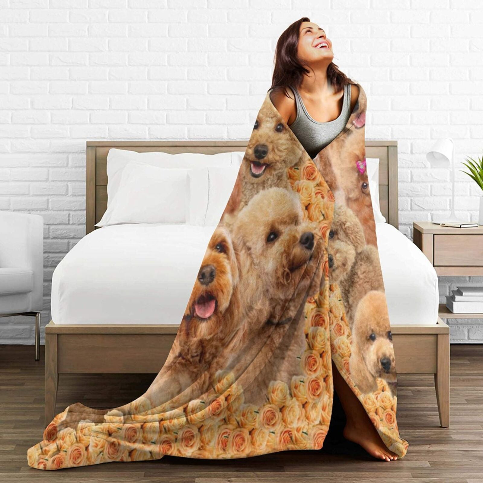 Wijzvio Poodle Dog Throw Blanket Soft Fuzzy Fleece Blanket For Couch Bed Living Room Decoration 50"X40"