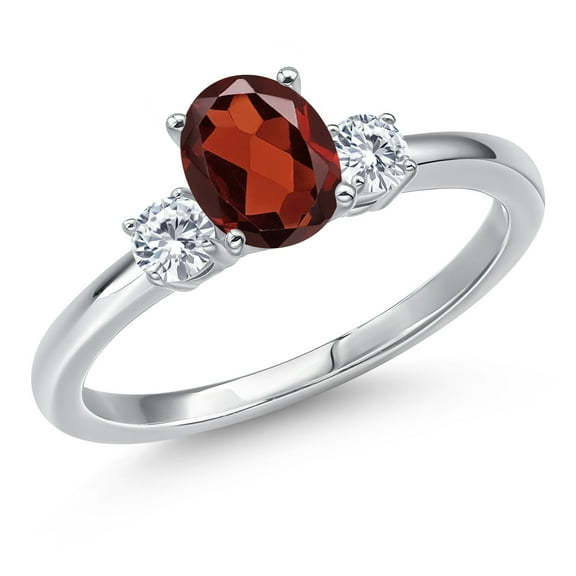 Gem Stone King 14K White Gold Red Garnet and Moissanite Engagement Ring for Women | 1.07 Cttw | Oval 7X5MM | Gemstone January Birthstone | Size 9