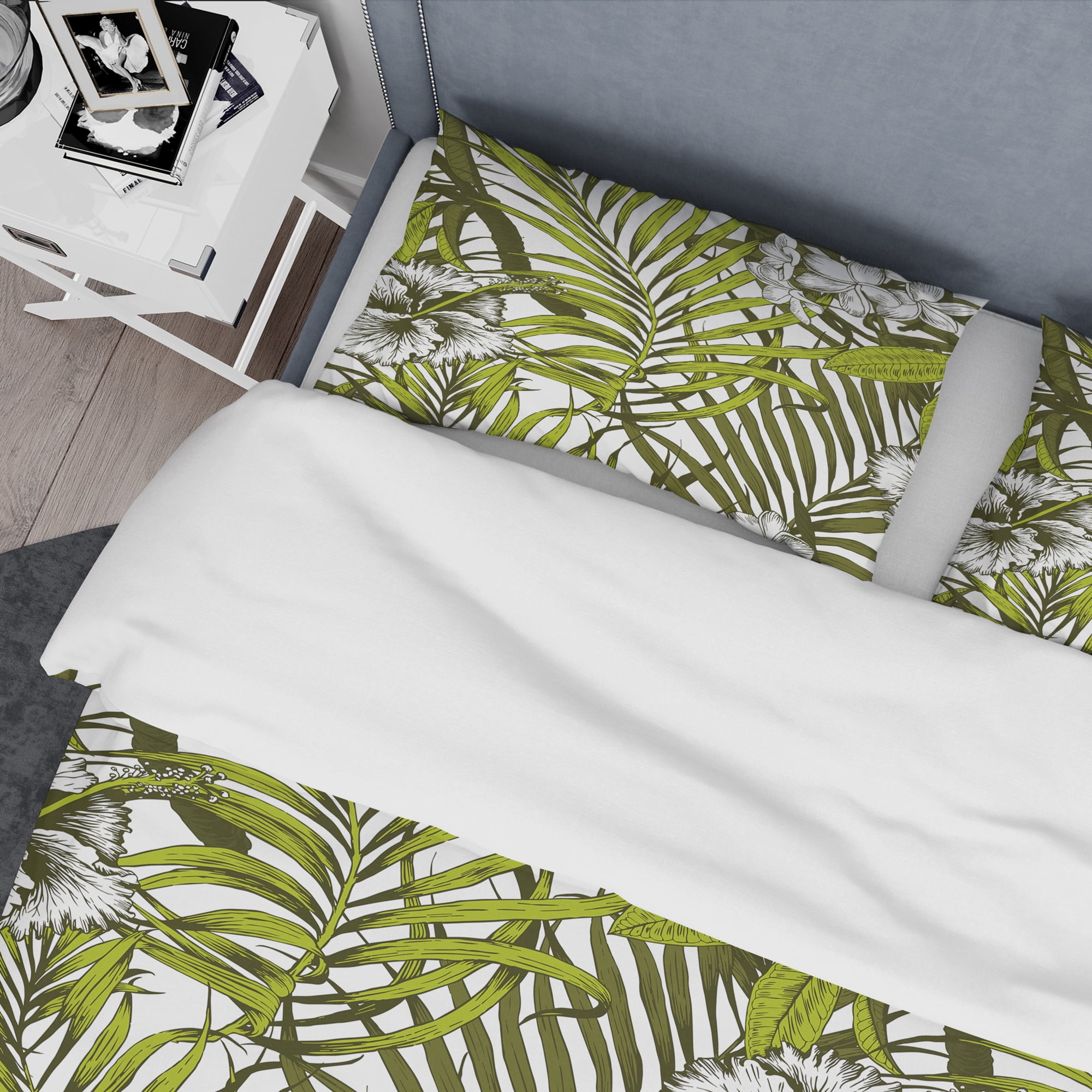 Designart 'Tropical Palm Leaves I' Mid-Century Modern Duvet Cover Set