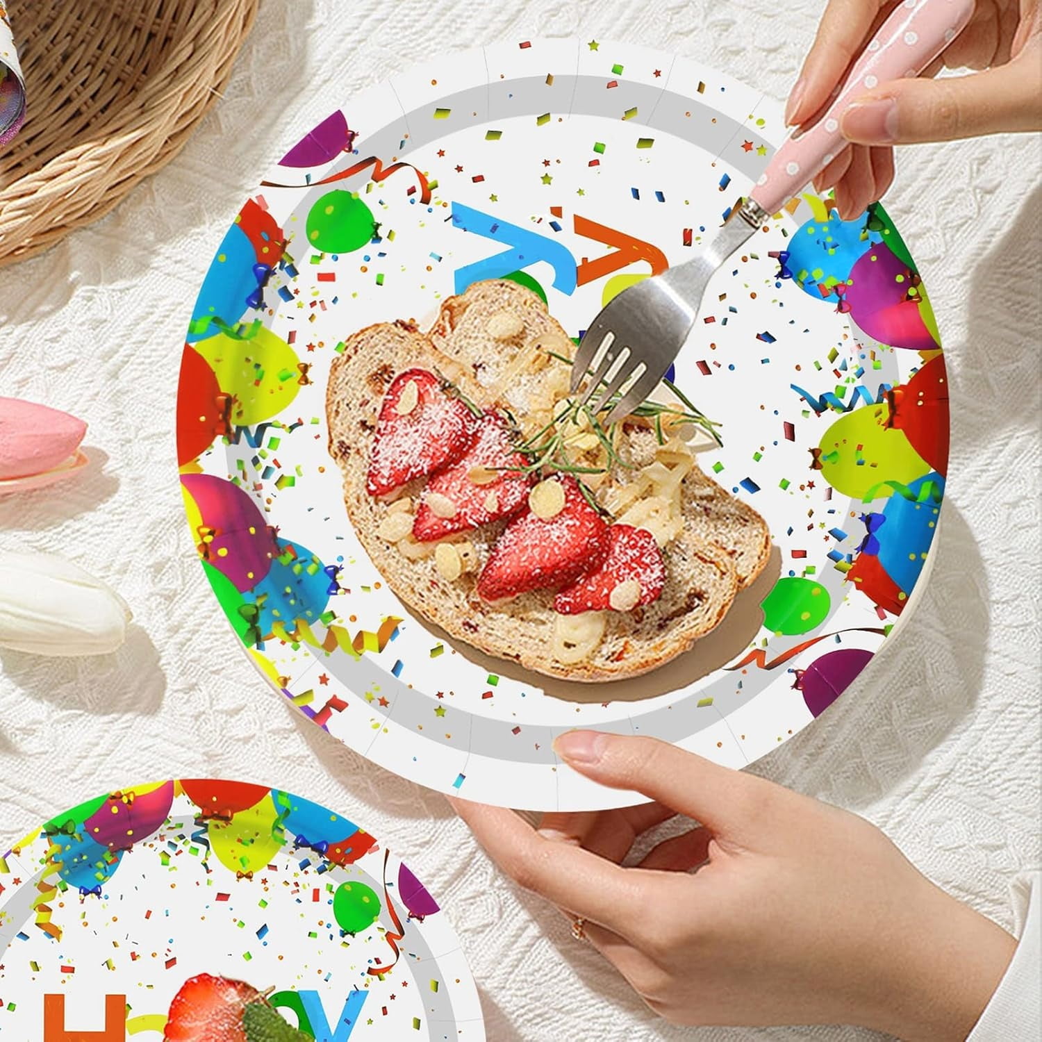 121 Pcs Birthday Party Tableware Set, Boriyuan Birthday Party Supplies with Paper Plates and Cups, Napkins, Straws, Tablecloth, Serves 24 Guests
