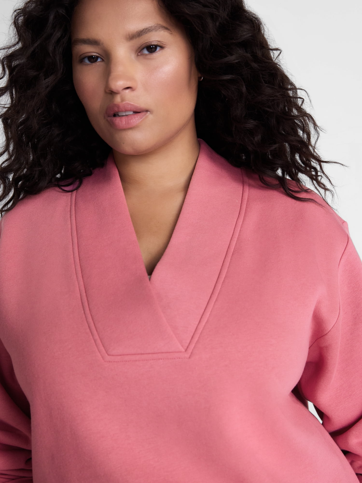 Terra & Sky Women's Plus Fleece V-Neck Sweatshirt, Sizes 0X-5X