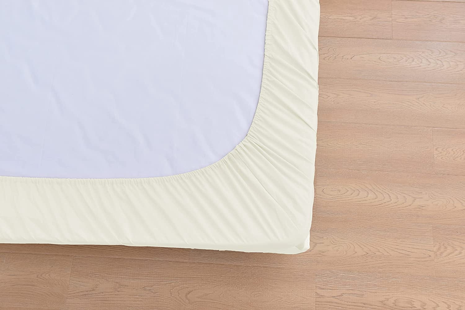The Season Essentials Wrinkle Free Sheet Sets with Deep Pockets & Stain Resistant, 4 pc, 1800 Thread Count Bamboo Based, Ivory, Queen