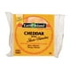 Tranches de fromage Cheddar Earth Island – image 1 sur 2