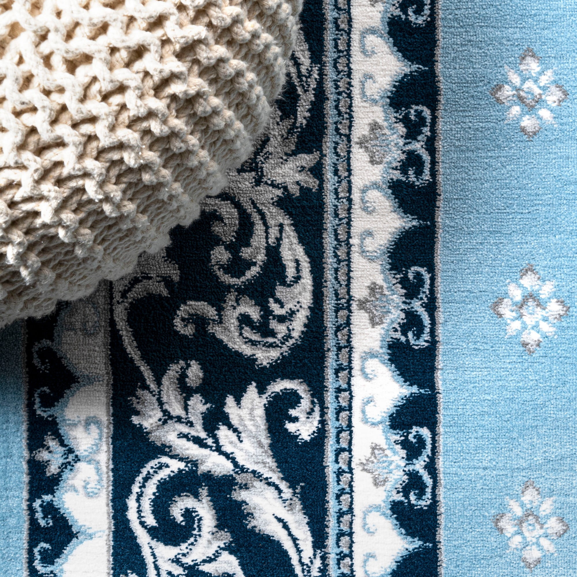JONATHAN Y MODERN PERSIAN 4 x 6 Area Rug, Acanthus French Border - Blue/Navy, MDP504E-4