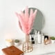 thumbnail image 4 of Paquete de 8 Tallos de Hierba Pampas Falsa con Jarrón, 32cm Ramas Florales Boho en Rosa y Blanco para Centro de Mesa de Boda, Decoración para Fiesta de Casa de Campo, 4 of 6