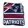thumbnail image 1 of Logo Chair 619-26C NFL New England Patriots Raschel Throw Blanket, 1 of 1