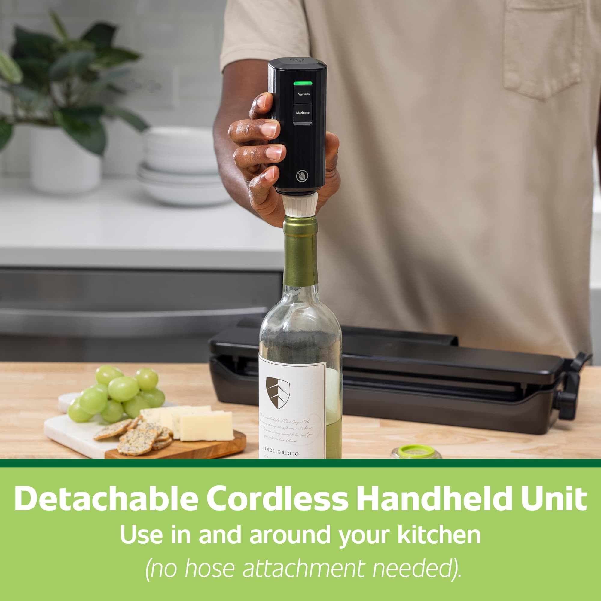 FoodSaver Vacuum Sealing System - Thumbnail 4
