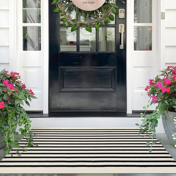 Black Beige Striped Rug -2.3'x3.6' Front Door Rugs Outdoor, Small Washable Area Rug for Front Porch, Spring Summer Welcome Mats Outdoor Indoor, Doormat for Entryway Porch Entrance