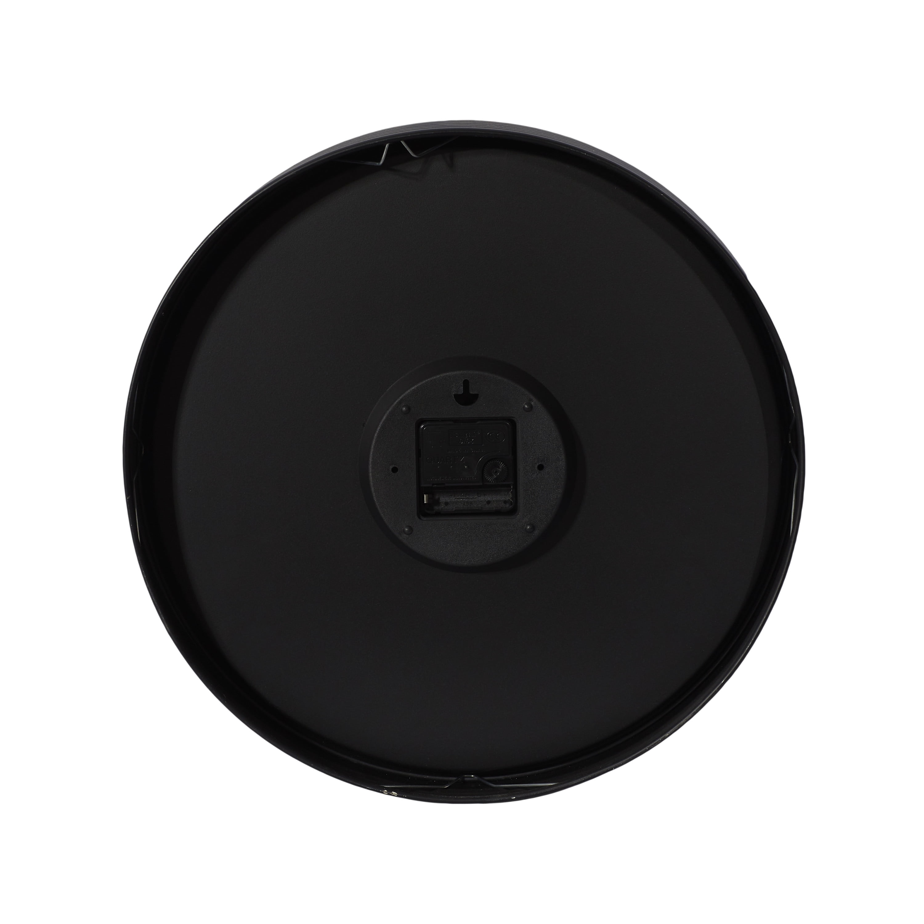 DecMode 16" White Metal Wall Clock