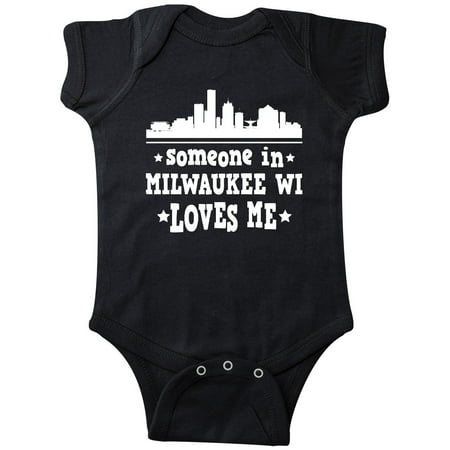 

Inktastic Milwaukee Wisconsin Someone Loves Me Gift Baby Boy or Baby Girl Bodysuit