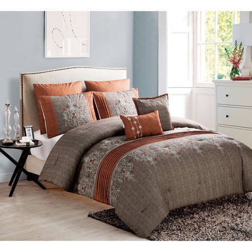 VCNY Grace 7Piece MultiColored Floral Embroidered Bedding Comforter