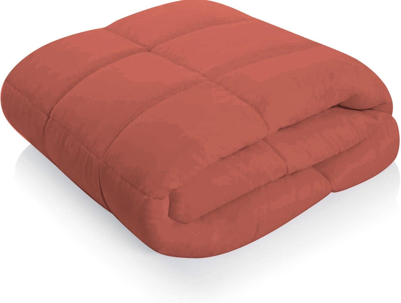 D.N.G. BEDDINGS Deluxe All Seasons Super King Size 800 Thread Count, Solid Brick Red Down Alternative 3 Piece Box Design Comforter Set 100% Egyptian Cotton