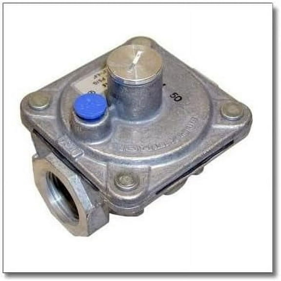 PITCO 1/2" NPT LP Gas Pressure Regulator 5" to 12" Water Column Range P5046655