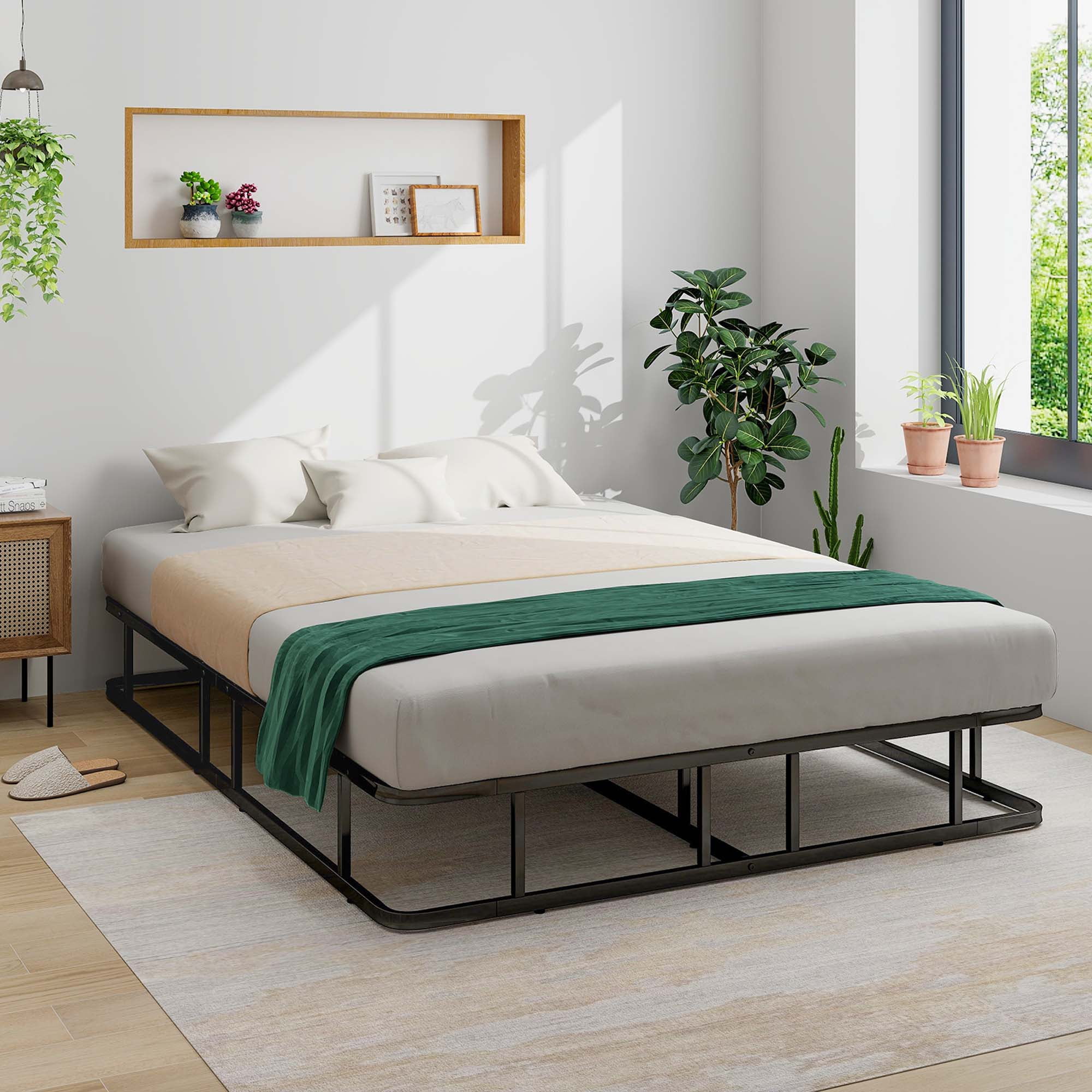 Costway Metal Platform Bed Frame lat Support Rustproof Non-Slip Pads, Queen Size