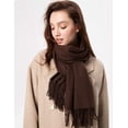 thumbnail image 4 of Foulard Femme Chaude Automne Coton Uni avec Pompons / Franges (Café), 4 of 5