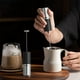 thumbnail image 4 of Dallfoll Espumador de Leche de Mano,Batidor Manual para Café, Lattes,Mini Espumador para Capuccino, Frappe, Matcha, Chocolate Caliente,Espumador Eléctrico de Mano a Pilas para Hacer Espuma, 4 of 5