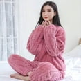 thumbnail image 1 of Traje cálido de terciopelo de algodón jacquard de color puro para invierno para hombres y mujeres, ropa de casa cálida y gruesa para parejas, 1 of 5