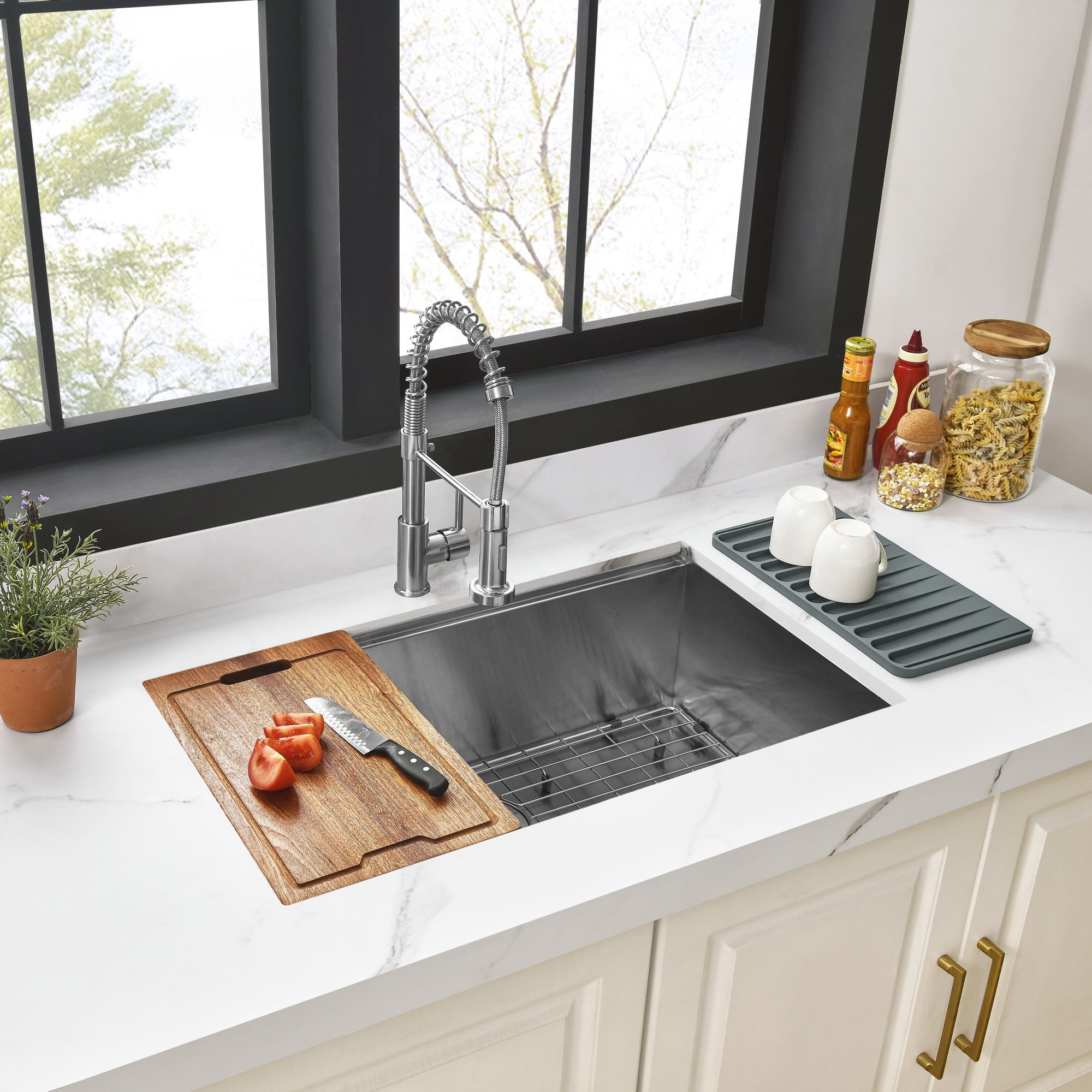 Kingston Brass GKUS321910 Uptowne 32-Inch Stainless Steel Single Bowl Undermount Kitchen Sink with 6-Piece Kitchen Accessory Set in Brushed