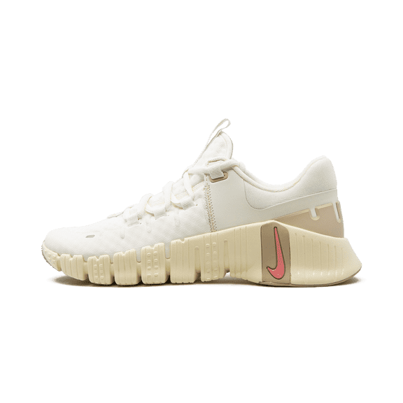 NIKE WOMENS Free Metcon 5 Womens "Sail Sanddrift" DV3950 100 DV3950 100 from Stadium Goods