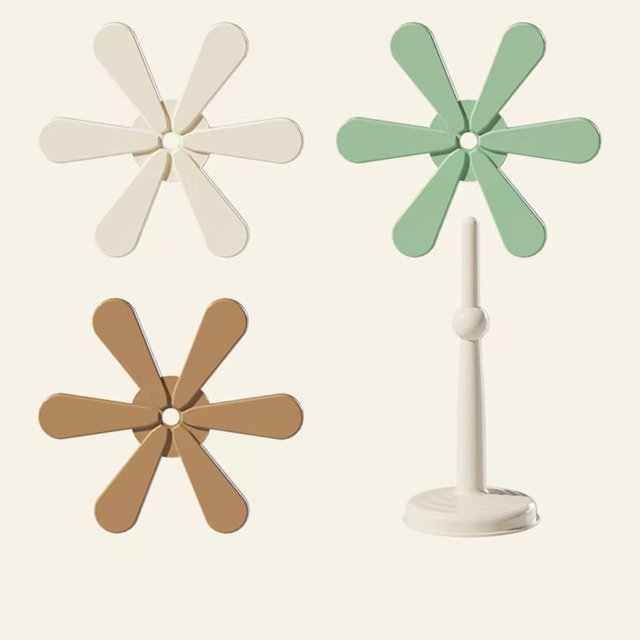 Christmas Tree Silicone Heat and Heat Insulating Home Folding Heat Tree Shaped Storage Table Decorations