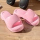 thumbnail image 5 of Pantuflas de baño suela gruesa elástica sandalias de ducha con absorción de impactos Color liso suave para mujeres para Hotel ANGGREK  Otros, 5 of 8
