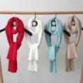 thumbnail image 4 of 2 Pcs/Set Écharpe Chapeau Adultes Confortable Extensible Coupe-Vent Thermique Doux Résistant au Froid Couleur Unie Automne Hiver Hommes Femmes Kit de Bonnet Tricoté Long pour Extérieur, 4 of 10