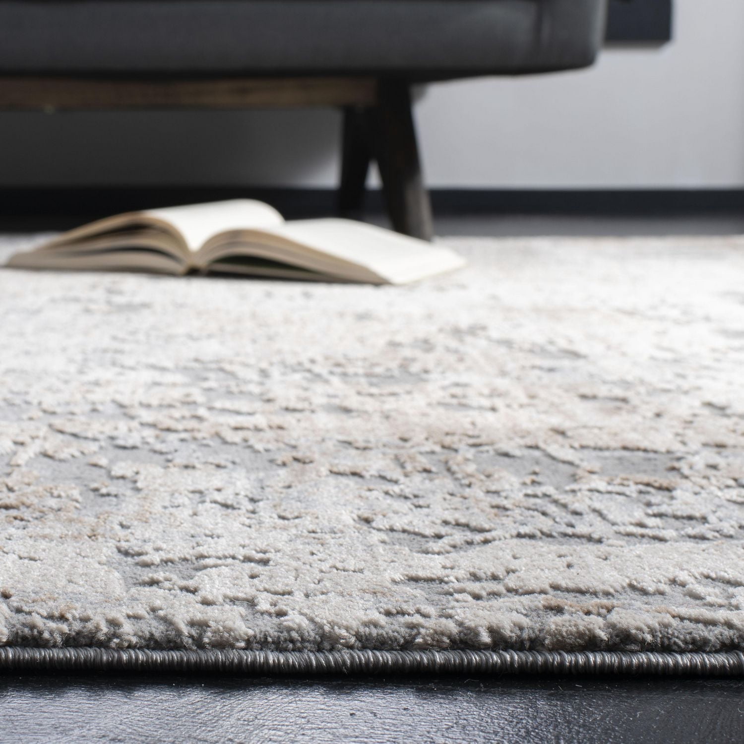 SAFAVIEH Invista Granville Tapis Abstrait