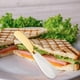 thumbnail image 1 of Cuchillo para esparcir pan tostado y sándwich de Acero inoxidable Perfecl Oro, 1 of 8