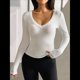 thumbnail image 5 of Camisetas de Larga con Cuello en V para Mujer, Camisetas Básicas de Entrenamiento, Top Deportivo de Yoga, Top Corto Informal. XL, 5 of 7