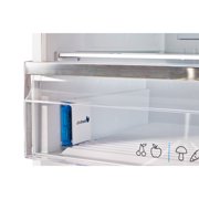 Unique Appliances Classic Retro 17 cu ft Bottom Freezer Refrigerator, Marshmallow White