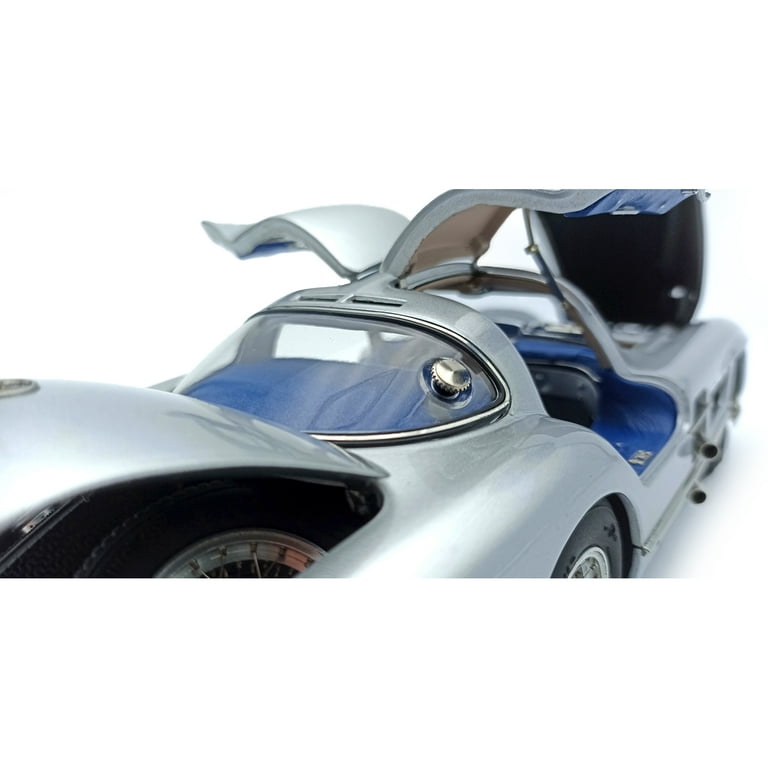 Mercedes-Benz 300 SLR 