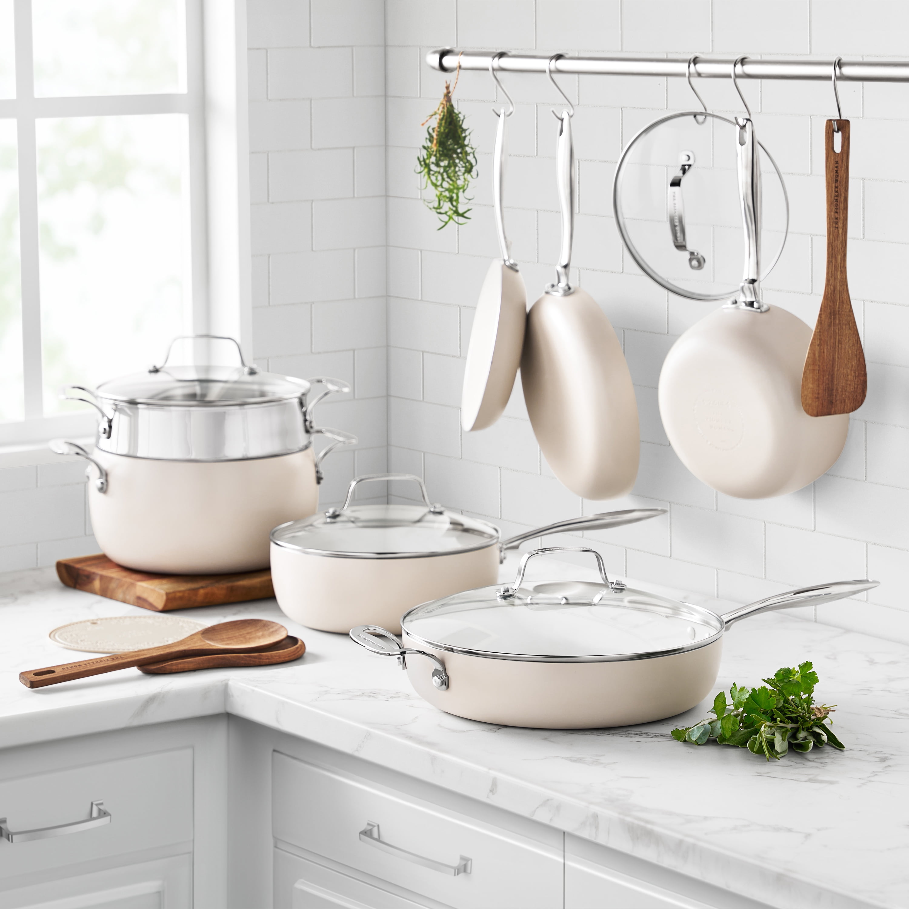 The Pioneer Woman Harlow 15-Piece Ceramic Nonstick Cookware Set, Taupe