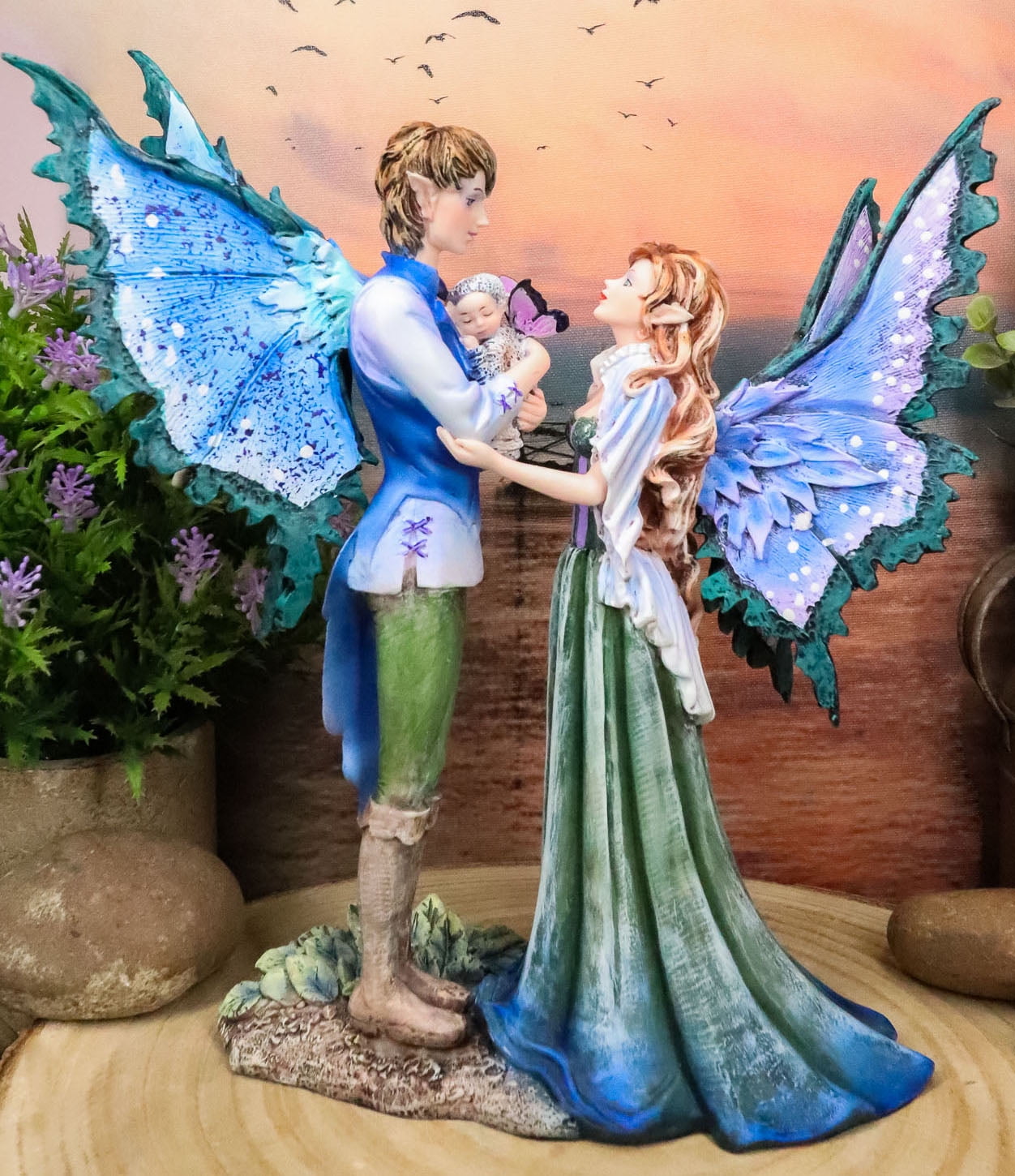 Resin Miniature Baby Fairy Sleep on leaf Spirits Elf Fantasy Figurine Art Works 