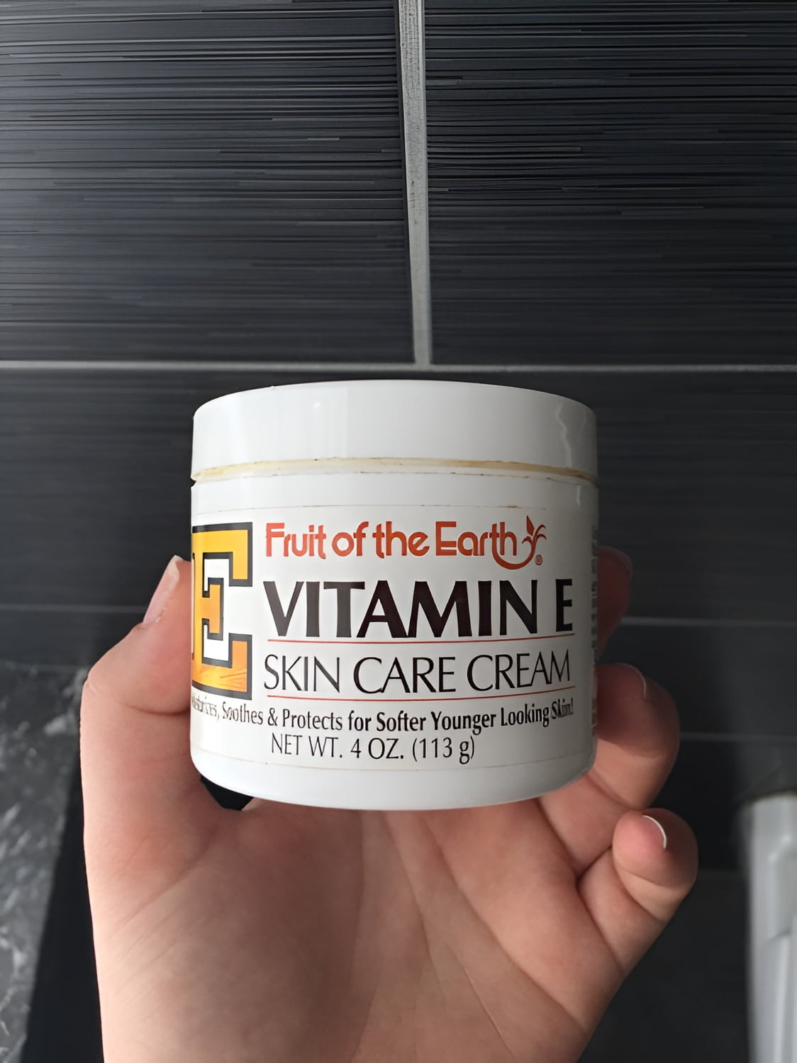 Fruit of the Earth Vitamin E Skin Care Body Moisturizing Cream