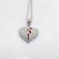 thumbnail image 3 of GOOHOCHY Collar de diamantes de imitación de lujo brillante con colgante de corazón roto y cadena resistente para pareja (plata), 3 of 8