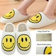 thumbnail image 2 of Pantoufles Rétro Visage Souriant en Peluche Douce Confortables Chaudes à Enfiler pour Couples Hiver Chaud Intérieur, 2 of 3