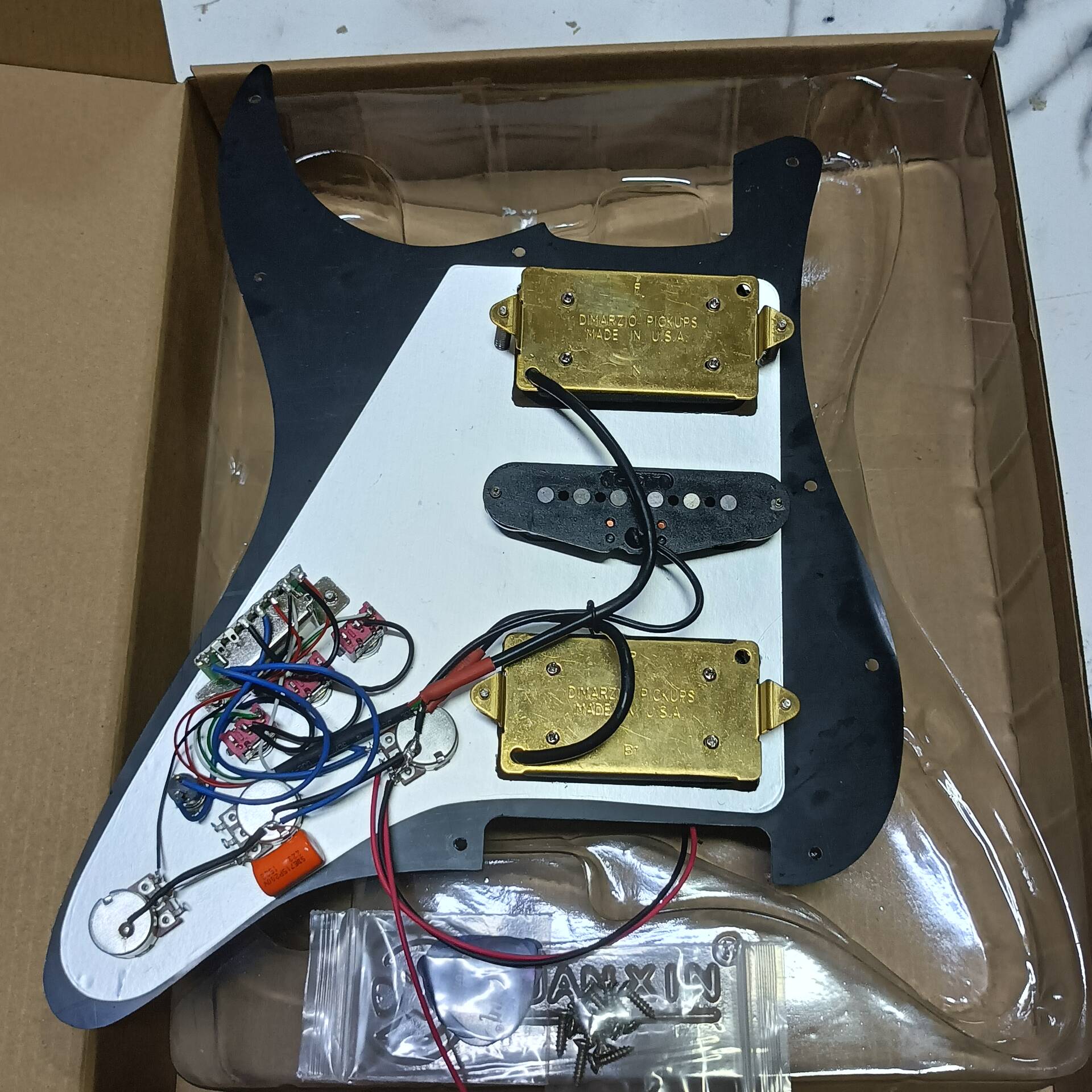 HSH Prewired Loaded Pickguard, with Alnico 5 Humbucker & Single coil Pickup, for Fender Strat Guitar