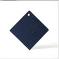 thumbnail image 1 of Soporte para ollas de silicona, almohadillas calientes de goma con aislamiento antideslizante multiusos, tapete antideslizante resistente al calor, paquete de 1 cuadrado, 1 of 6