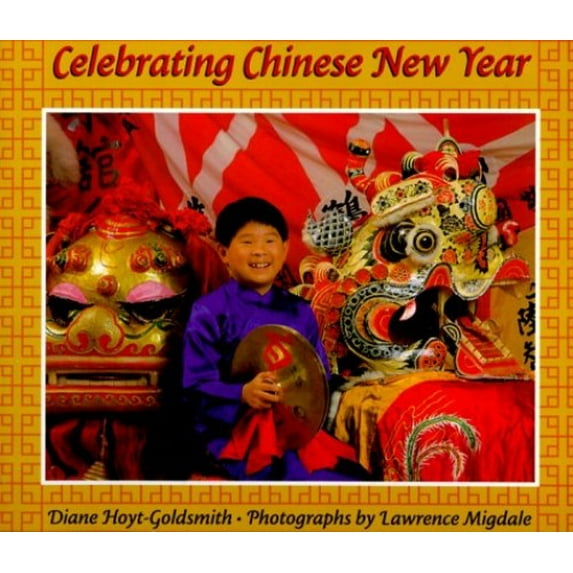 Pre-Owned Celebrating Chinese New Year (Paperback) 0823415201 9780823415205