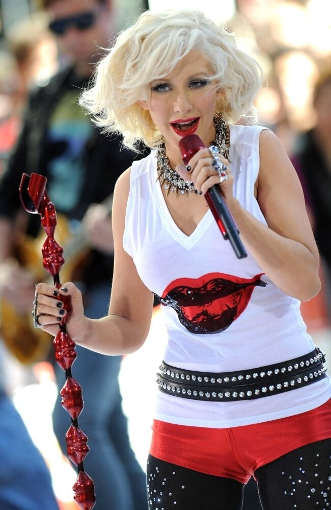 Christina Aguilera At Talk Show Appearance For Nbc Today Show Concert Christina Aguilera At Talk Show Appearance For Nbc Today Show Concert