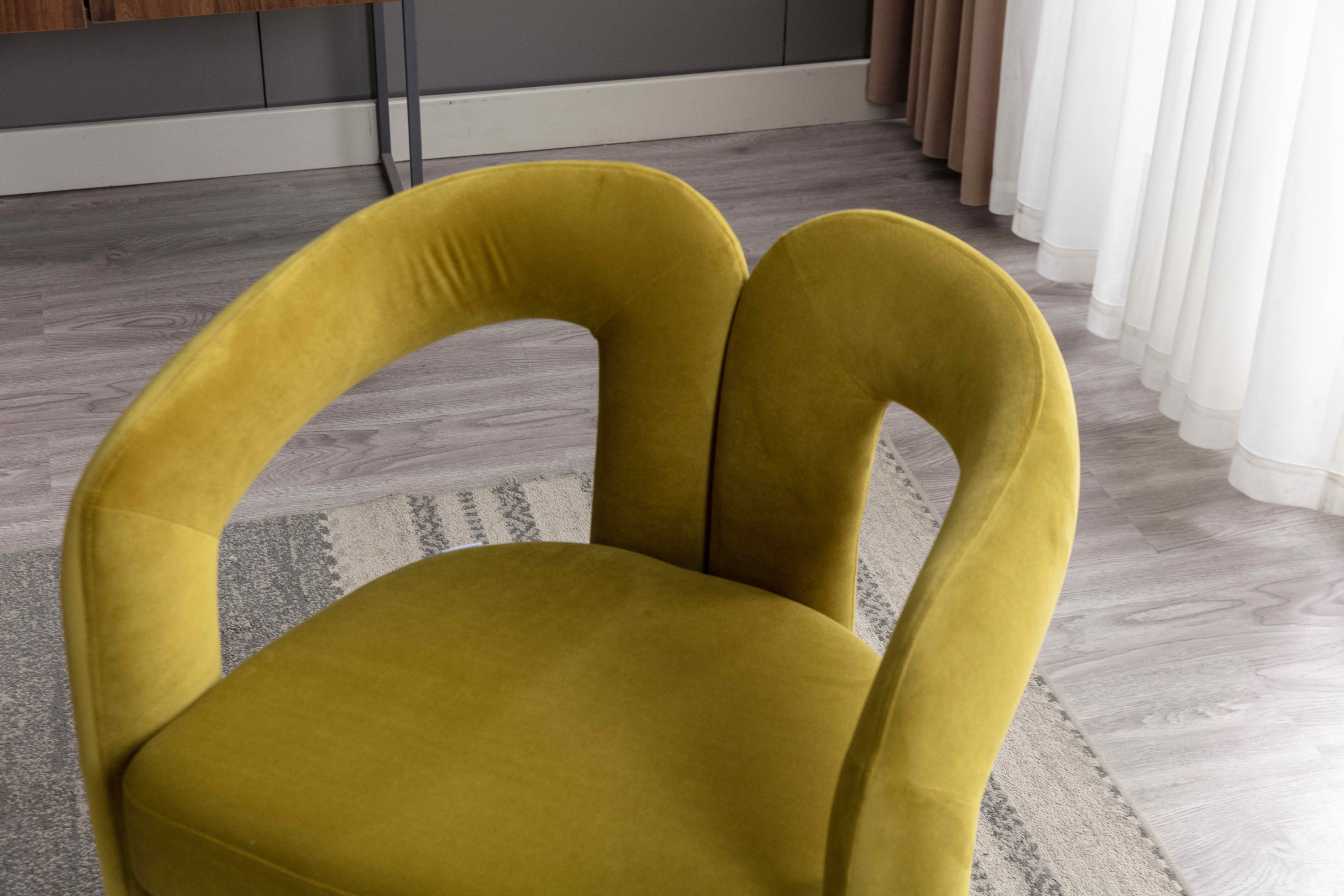 MAYEERTY Set of 2 Velvet Dining Chairs, Curved Back Side Chairs, Wood Legs, 250 lb Capacity, Olive
