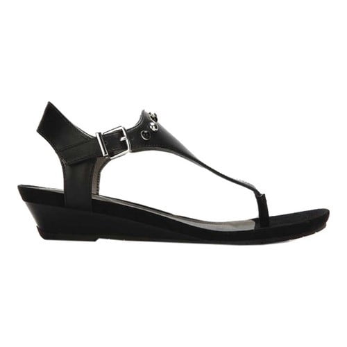 kenneth cole thong sandals